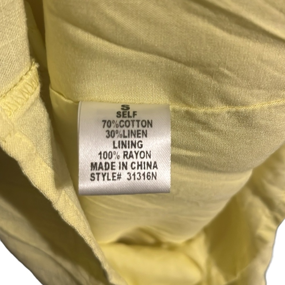 Bright Yellow Quarter Sleeve Dress w/ Open Back - NWOT - Picture 8 of 9